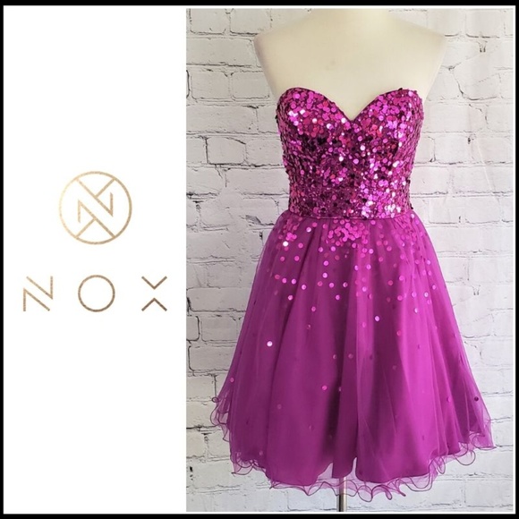 Nox Narianna Dresses & Skirts - LAST ONE! NWT NOX NARIANNA Magenta Strapless Dress